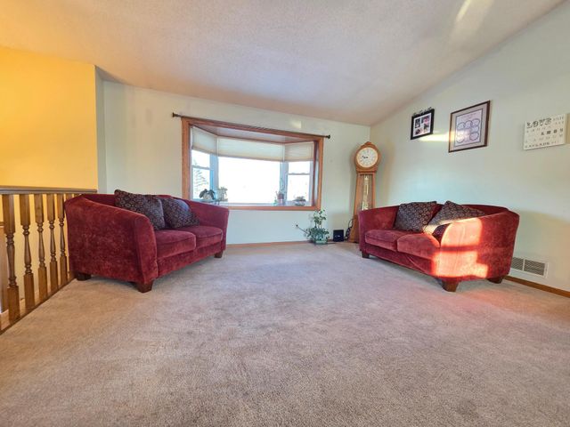 2270 137th Lane NW, Andover, MN 55304