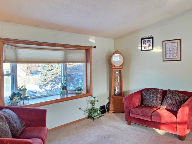 2270 137th Lane NW, Andover, MN 55304