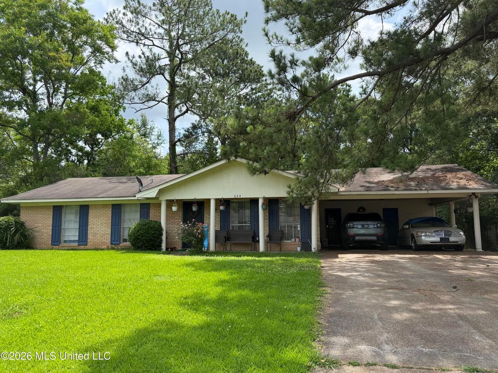 634 Pine Lane, Jackson, MS 39212