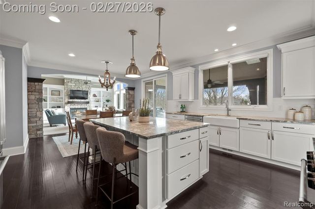 3575 Royal Berkshire Lane, Oakland, MI 48363