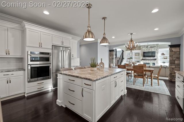 3575 Royal Berkshire Lane, Oakland, MI 48363