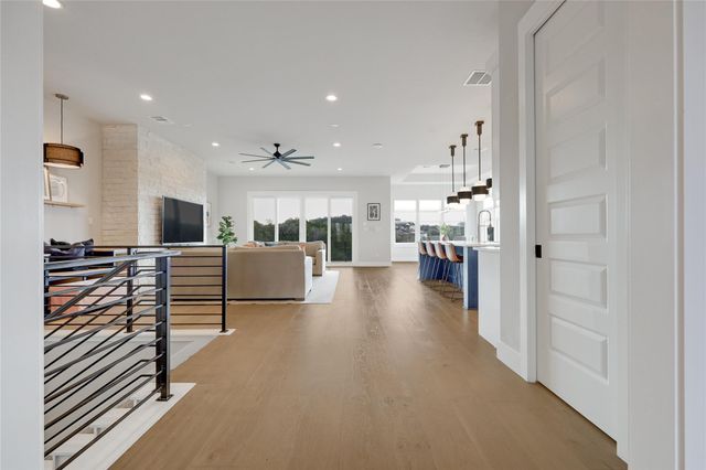 15421 McCormick Vista DR, Austin, TX 78734