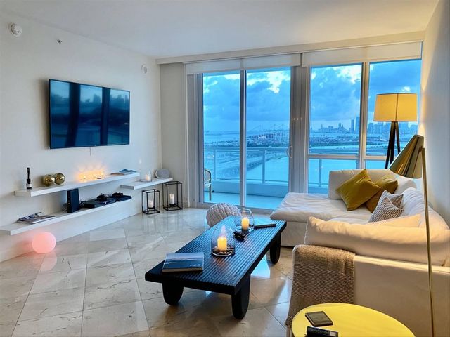 540 WEST Avenue 2011, Miami Beach, FL 33139