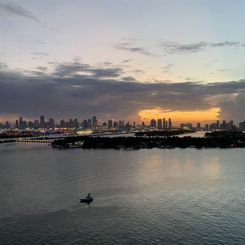 540 WEST Avenue 2011, Miami Beach, FL 33139