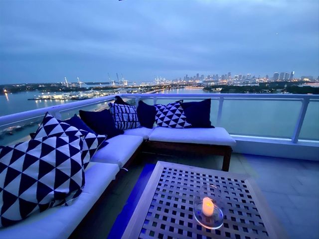 540 WEST Avenue 2011, Miami Beach, FL 33139