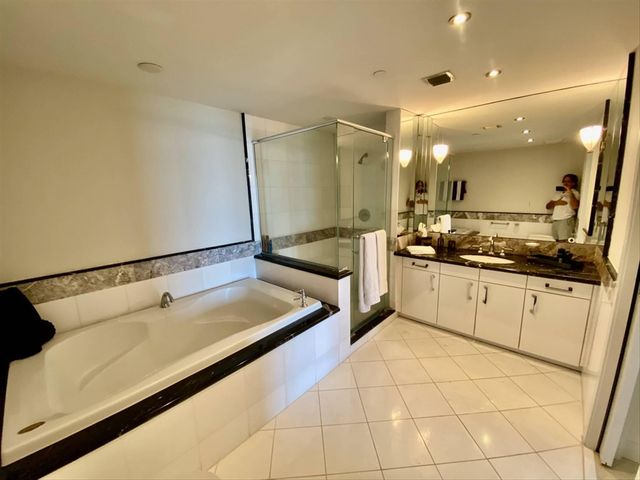 540 WEST Avenue 2011, Miami Beach, FL 33139