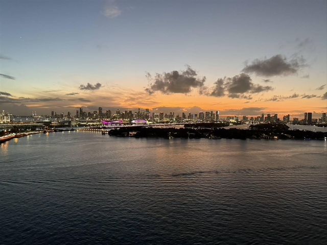 540 WEST Avenue 2011, Miami Beach, FL 33139