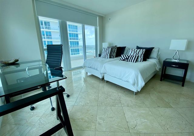 540 WEST Avenue 2011, Miami Beach, FL 33139