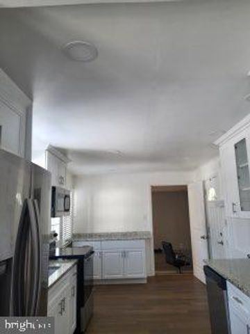 130 HARPER AVE, Morrisville, PA 19067