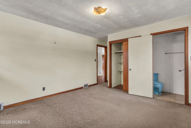 45 Beechwood Terrace, Matawan, NJ 07747