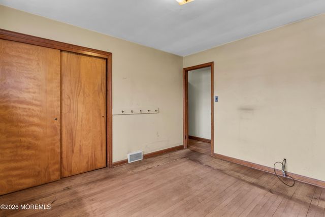 45 Beechwood Terrace, Matawan, NJ 07747