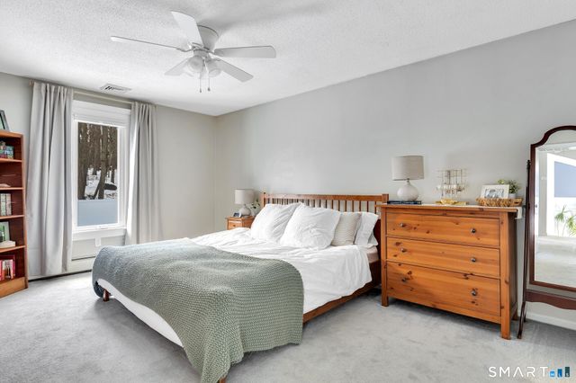 22 Harnish Lane, Wallingford, CT 06492