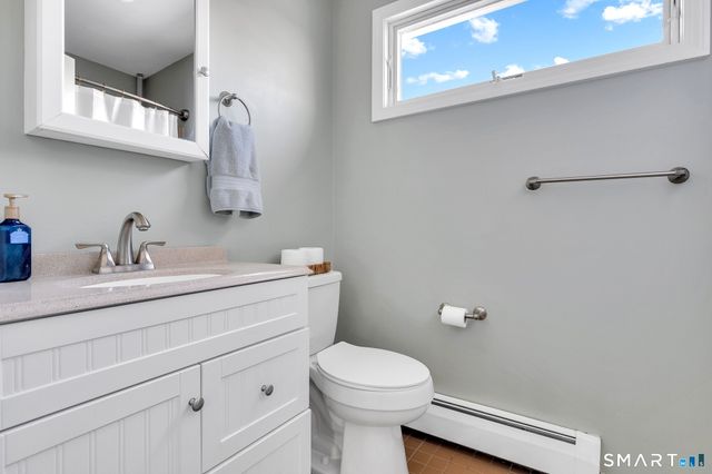 22 Harnish Lane, Wallingford, CT 06492