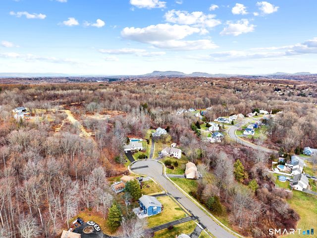 22 Harnish Lane, Wallingford, CT 06492