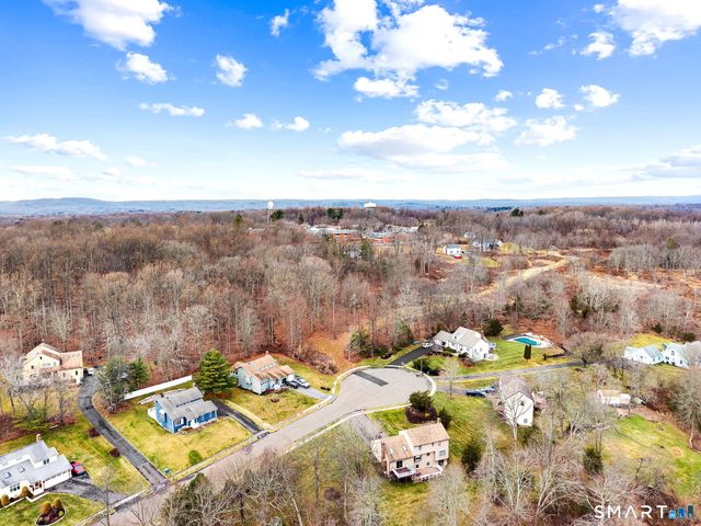 22 Harnish Lane, Wallingford, CT 06492