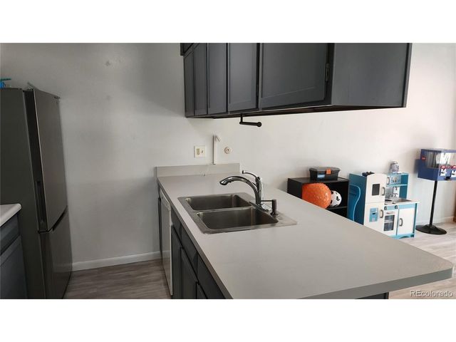 2557 S Dover St 28, Lakewood, CO 80227