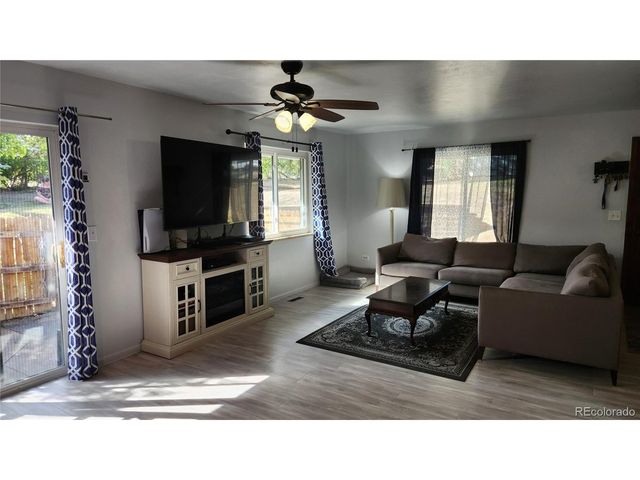 2557 S Dover St 28, Lakewood, CO 80227
