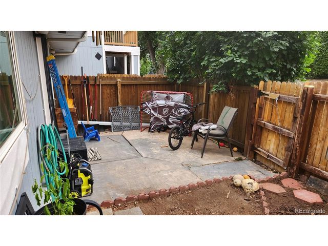 2557 S Dover St 28, Lakewood, CO 80227