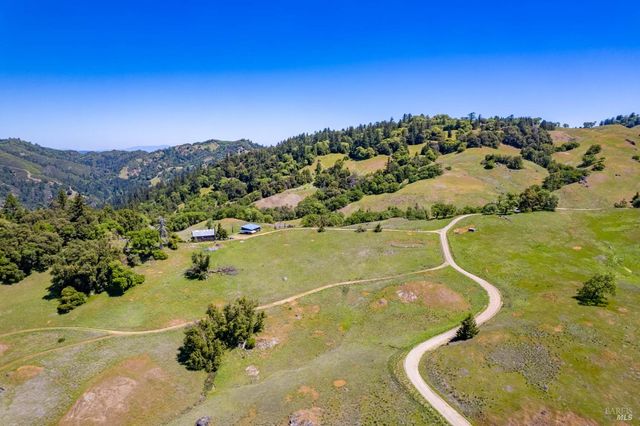19780 Yorkville Ranch Rd, Yorkville, CA 95494