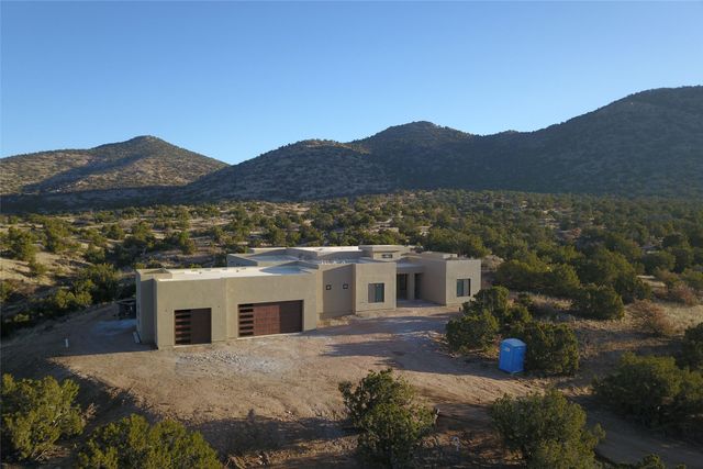 6 High Desert Vista, Santa Fe, NM 87505