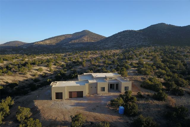 6 High Desert Vista, Santa Fe, NM 87505