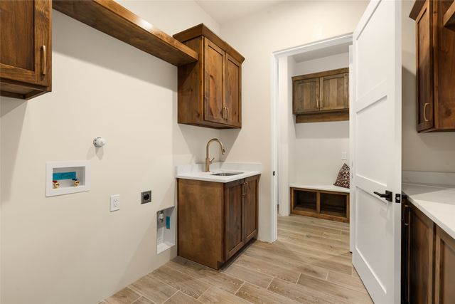 6 High Desert Vista, Santa Fe, NM 87505