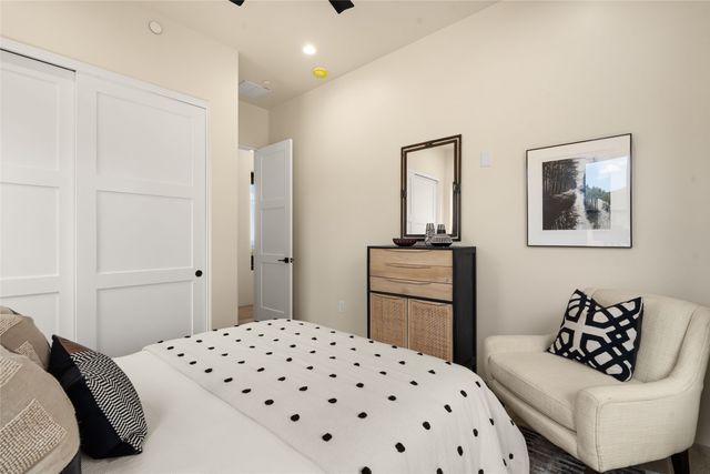 6 High Desert Vista, Santa Fe, NM 87505