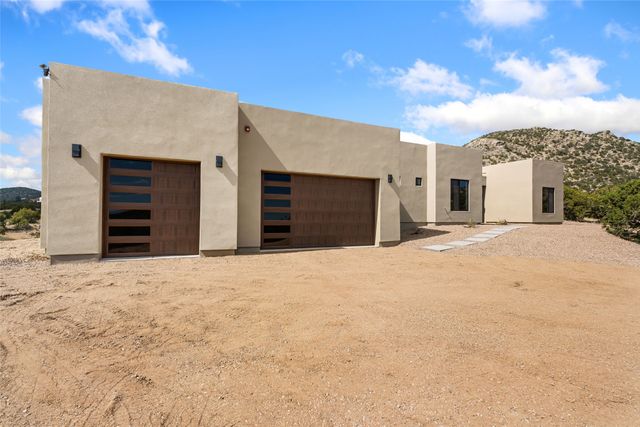 6 High Desert Vista, Santa Fe, NM 87505