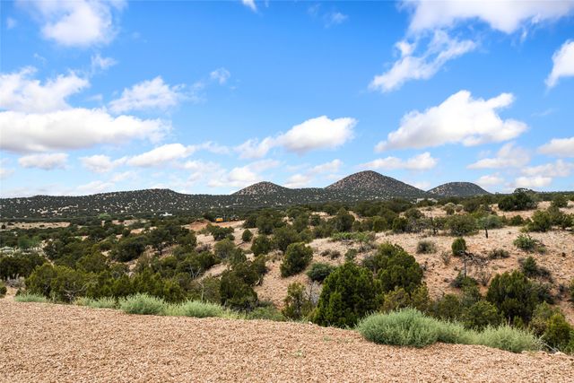6 High Desert Vista, Santa Fe, NM 87505