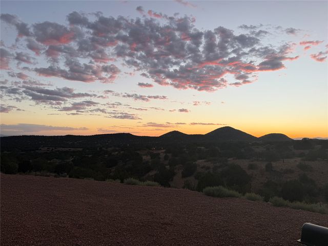 6 High Desert Vista, Santa Fe, NM 87505