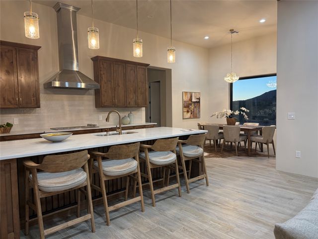 6 High Desert Vista, Santa Fe, NM 87505