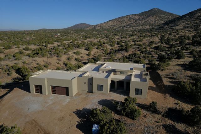 6 High Desert Vista, Santa Fe, NM 87505