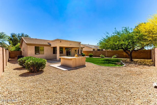 14060 W EDGEMONT Avenue, Goodyear, AZ 85395