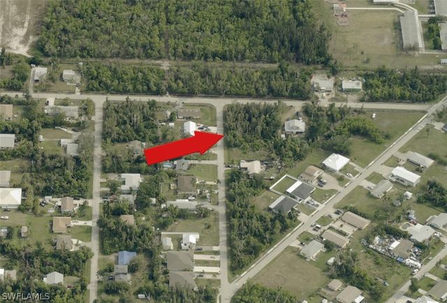 5391 Phillips ST, Bokeelia, FL 33922
