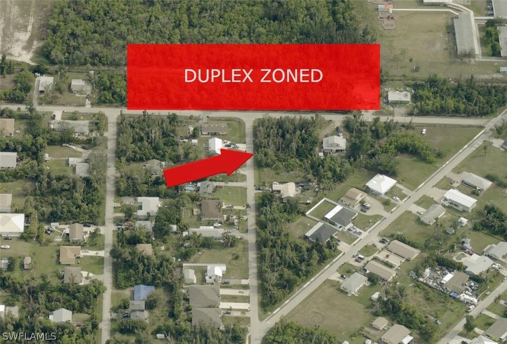 5391 Phillips ST, Bokeelia, FL 33922