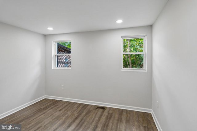 2615 MONUMENT ST, Baltimore, MD 21205