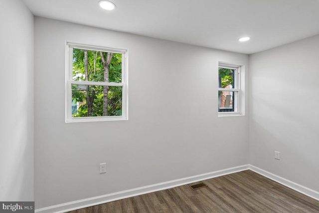 2615 MONUMENT ST, Baltimore, MD 21205