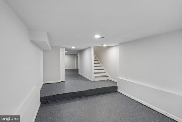2615 MONUMENT ST, Baltimore, MD 21205