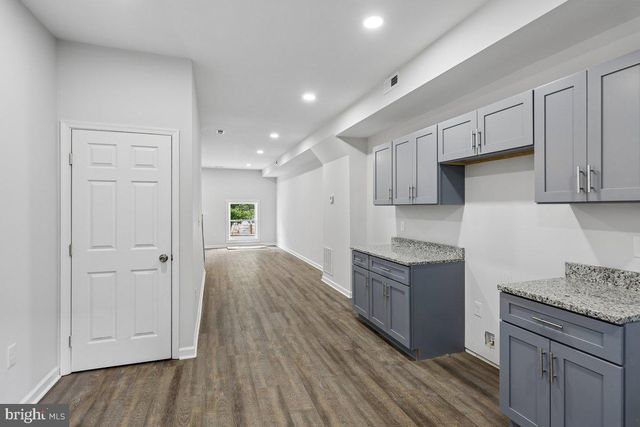 2615 MONUMENT ST, Baltimore, MD 21205
