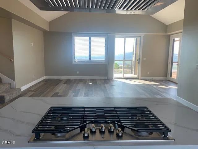 5987 Worth Way, Camarillo, CA 93012