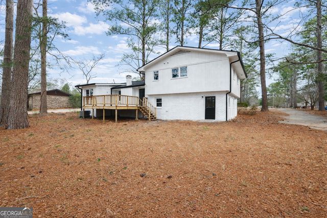 2051 Forest Drive, Fayetteville, GA 30214