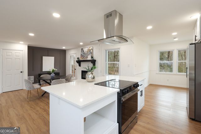 2051 Forest Drive, Fayetteville, GA 30214