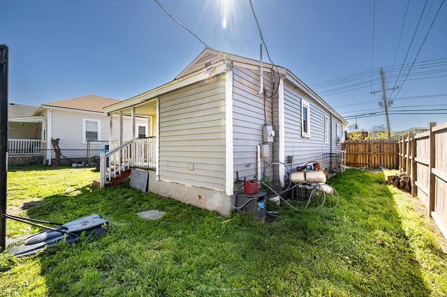 1601 Chestnut ST, Portsmouth, VA 23704