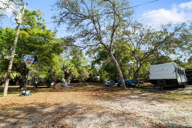 545 & 535 S Fronda ST, Clewiston, FL 33440