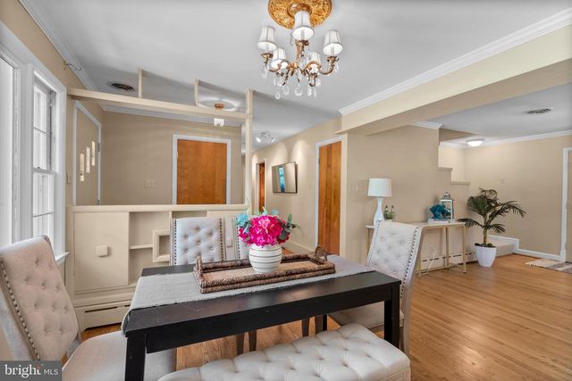 14221 HI WOOD DR, Rockville, MD 20850