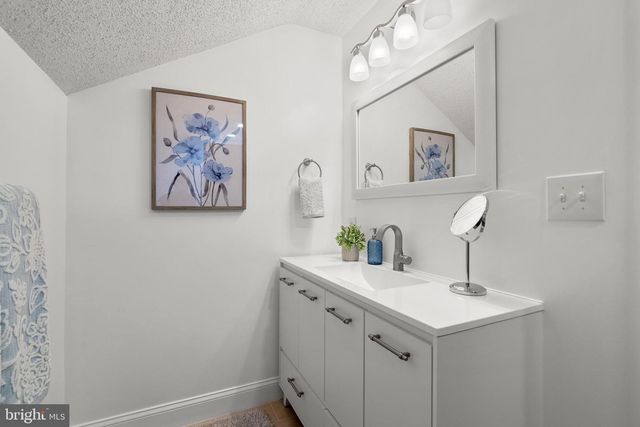 14221 HI WOOD DR, Rockville, MD 20850