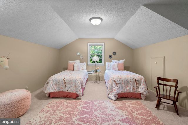 14221 HI WOOD DR, Rockville, MD 20850