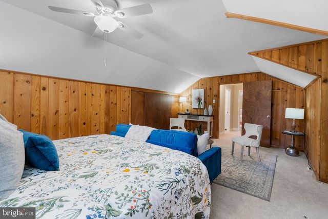 14221 HI WOOD DR, Rockville, MD 20850