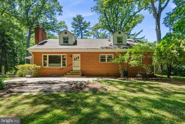 14221 HI WOOD DR, Rockville, MD 20850