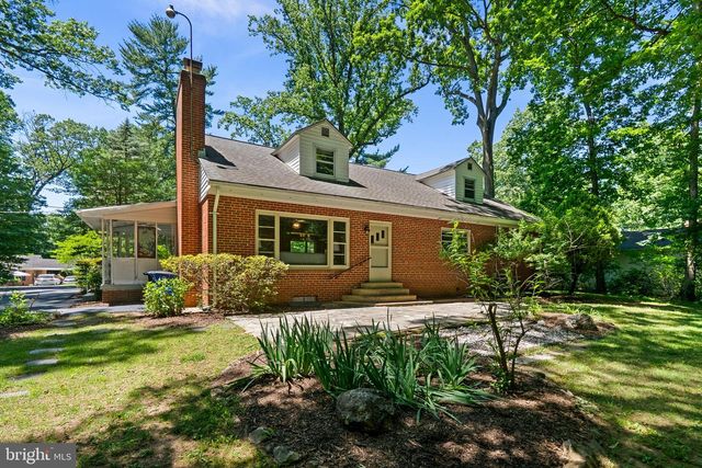 14221 HI WOOD DR, Rockville, MD 20850